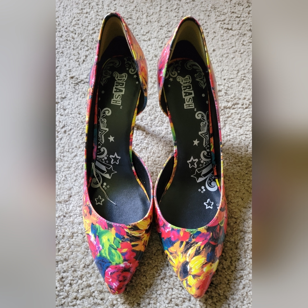 Floral d'orsay open sided pumps
